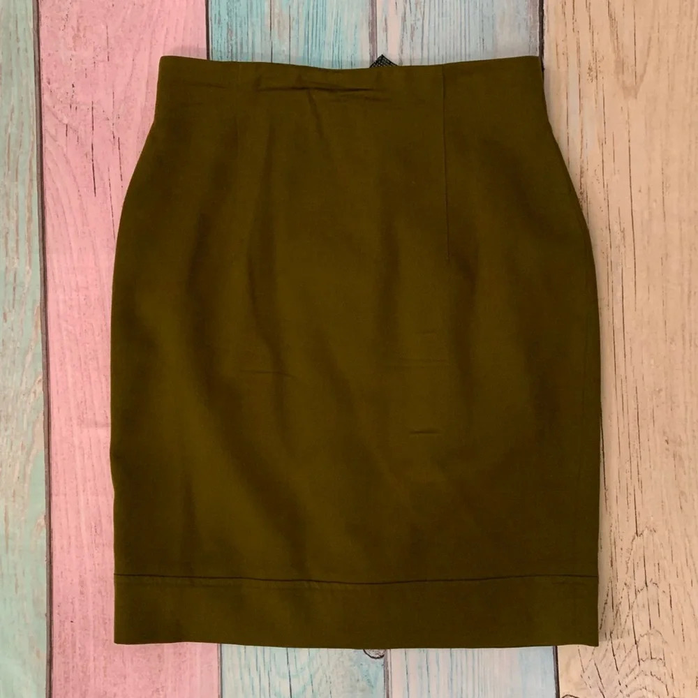Sara sturgeon olive green blazer and mini skirt set size 3 - Picture 8 of 11